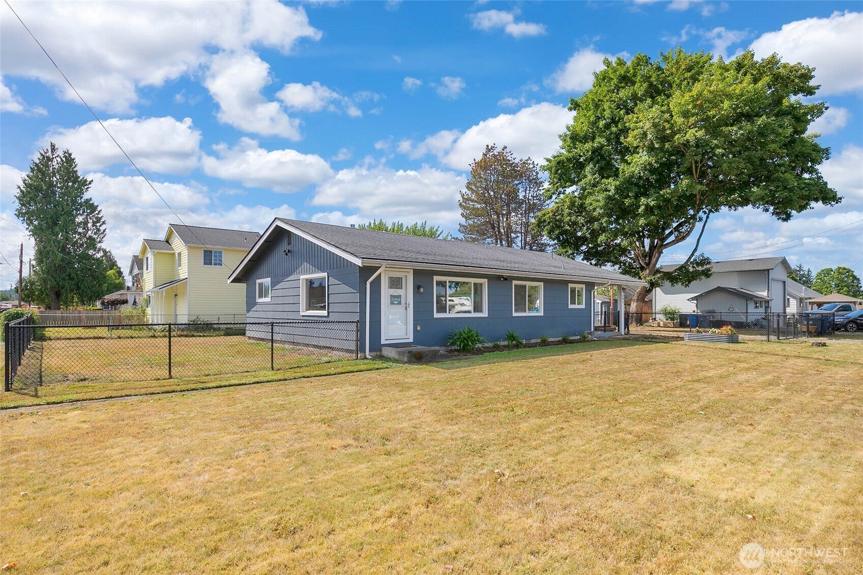 391 Dundass Avenue
