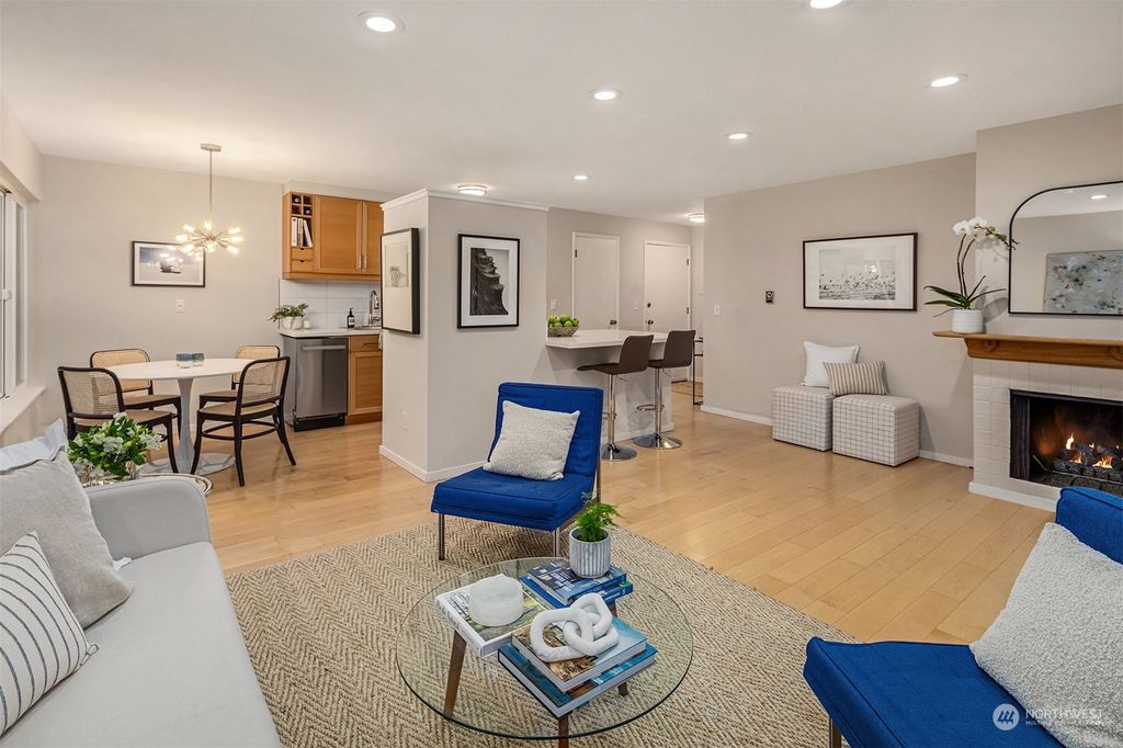 Photo of 2524 Boyer Avenue E #332, Seattle, WA 98102 (MLS # 2238766)