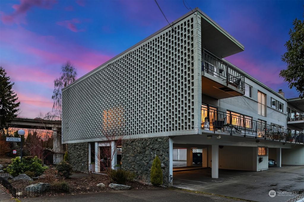 Photo of 2524 Boyer Avenue E #332, Seattle, WA 98102 (MLS # 2238766)