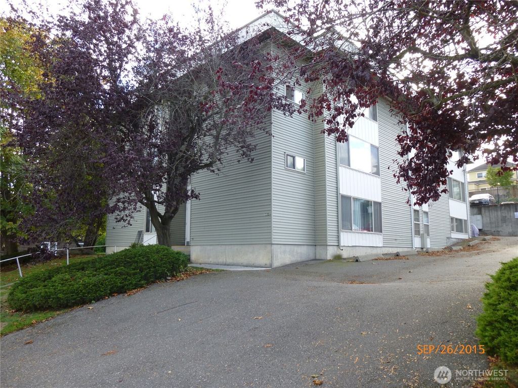 Photo of 3326 Lombard Avenue #3, Everett, WA 98201 (MLS # 2486602)