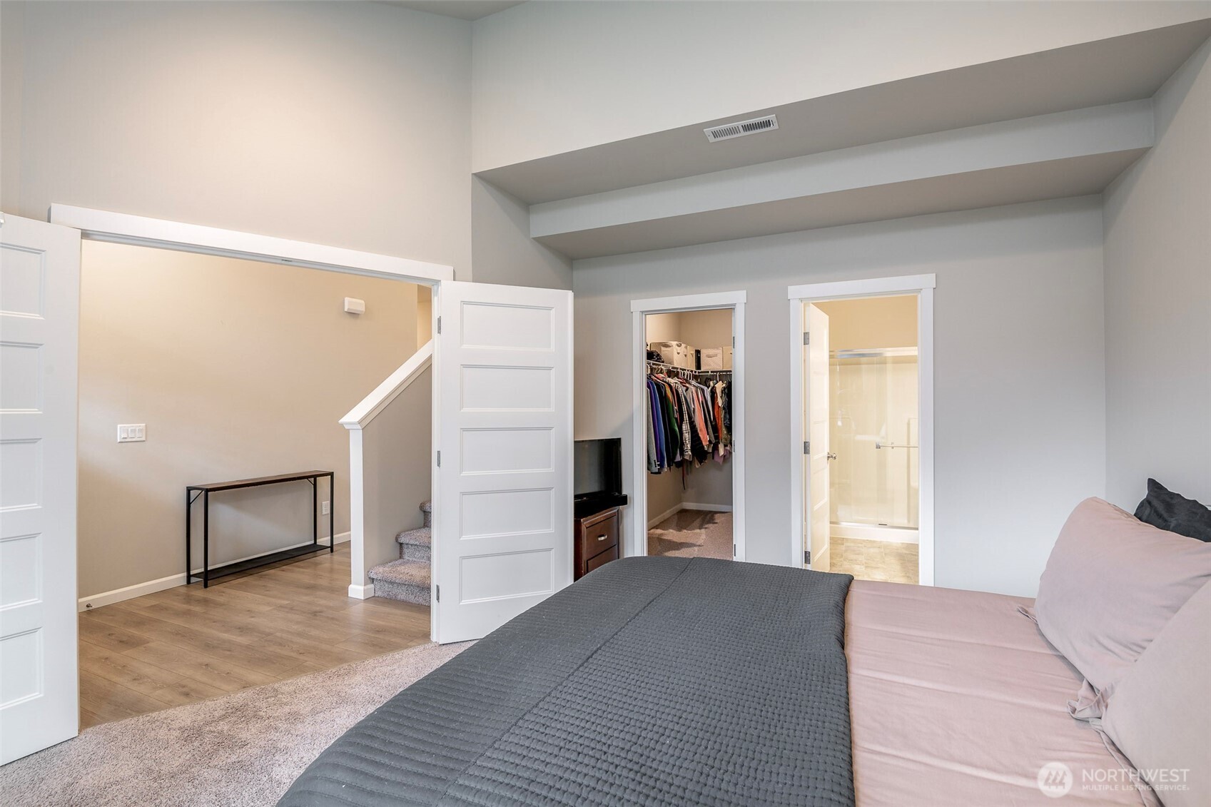 140 191st Street Ct E