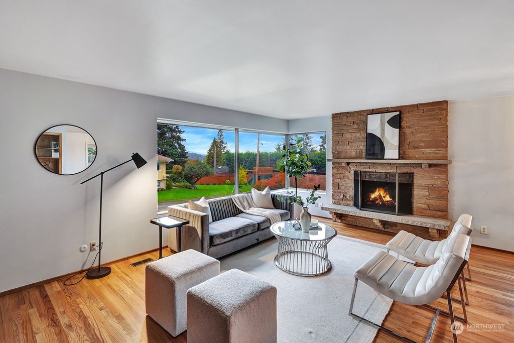 Photo of 5224 -D S Morgan Street, Seattle, WA 98118 (MLS # 2174527)