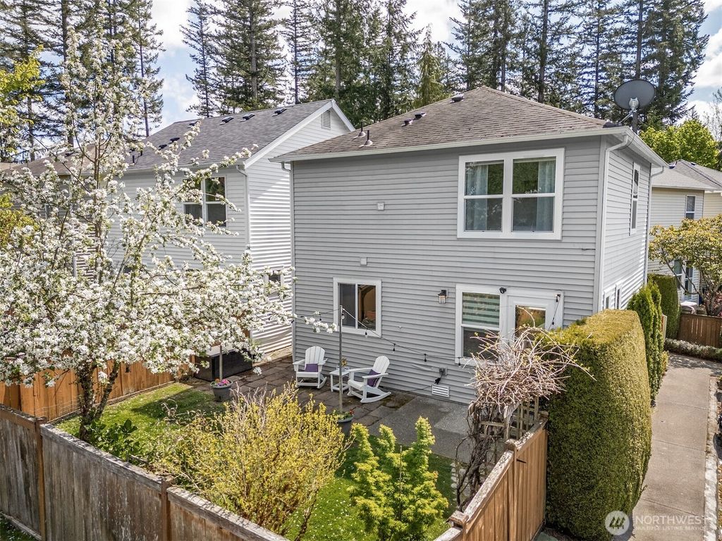 Photo of 34608 SE Osprey Court #9, Snoqualmie, WA 98065 (MLS # 2341104)