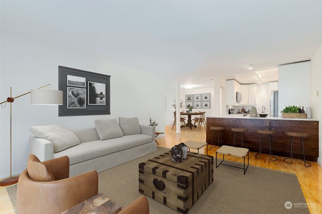 Photo of 7930 SE 34th Street #411, Mercer Island, WA 98040 (MLS # 2148798)