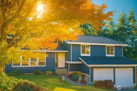 Photo of 13405 SE 56th Pl Pl, Bellevue, WA 98006 (MLS # 2447896)