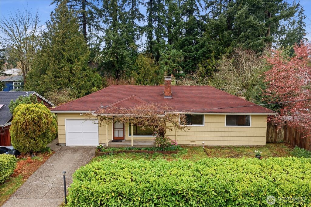 Photo of 1840 NE 171 Street, Shoreline, WA 98155 (MLS # 2497340)