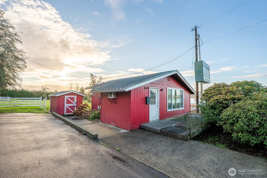 Photo of 14626 Roosevelt Road, Snohomish, WA 98290 (MLS # 2463158)