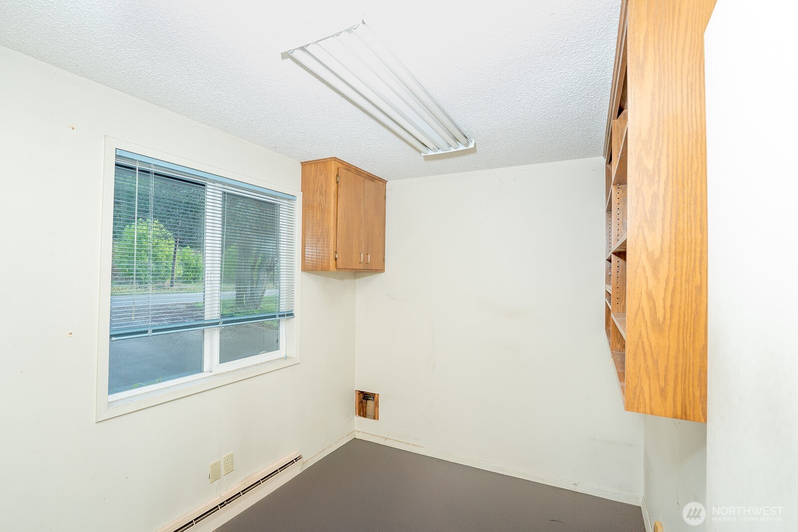 14626 Roosevelt Road