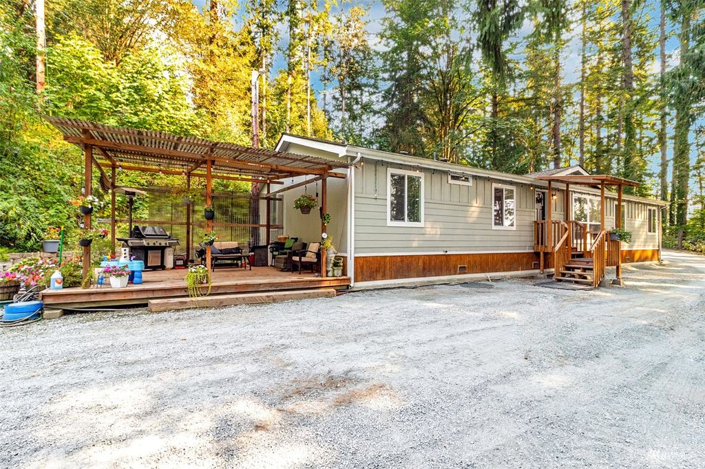 Photo of 11222 Hand Road, Monroe, WA 98272 (MLS # 1994609)