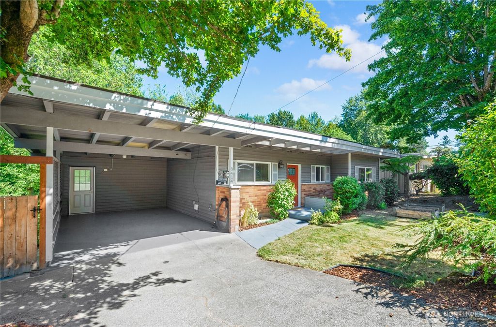 Photo of 8414 55th Avenue S, Seattle, WA 98118 (MLS # 2407293)