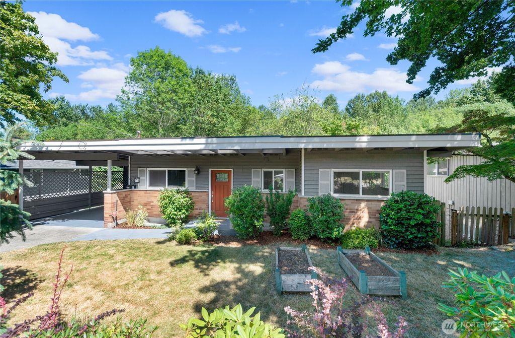 Photo of 8414 55th Avenue S, Seattle, WA 98118 (MLS # 2407293)