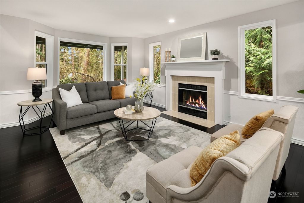 Photo of 22326 SE 20th Street, Sammamish, WA 98075 (MLS # 2045807)