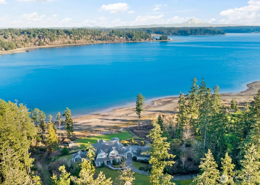 Photo of 7104 E Grapeview Loop Road, Allyn, WA 98524 (MLS # 2466149)