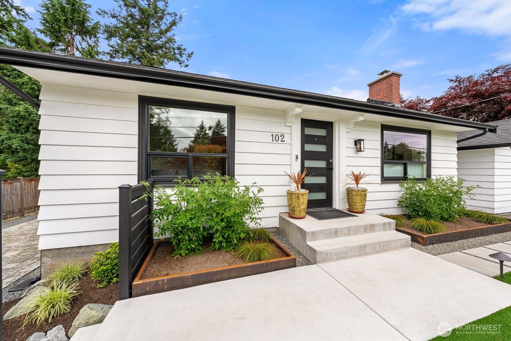 Photo of 102 NW 132nd Street, Seattle, WA 98177 (MLS # 2395944)