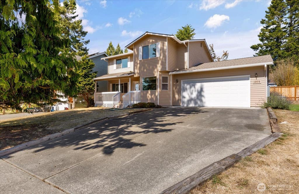 Photo of 1279 Halsey Drive, Coupeville, WA 98239 (MLS # 2568215)