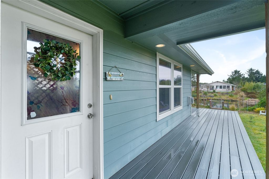 Photo of 329 Cockle Street SW, Ocean Shores, WA 98569 (MLS # 2490433)