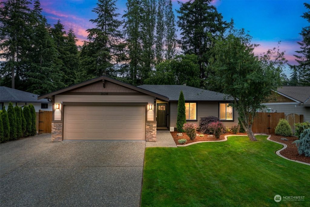 Photo of 26218 191st Place SE, Covington, WA 98042 (MLS # 2261596)