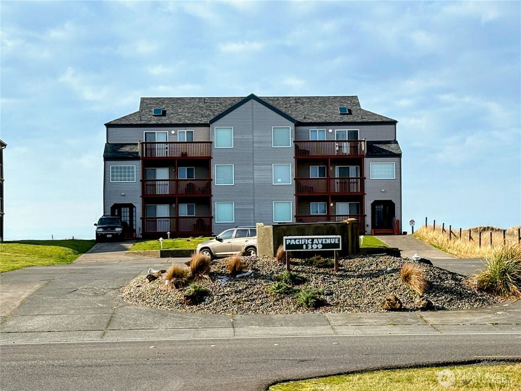 Photo of 1399 Ocean Shores Boulevard SW #1N-A, Ocean Shores, WA 98569 (MLS # 2481692)