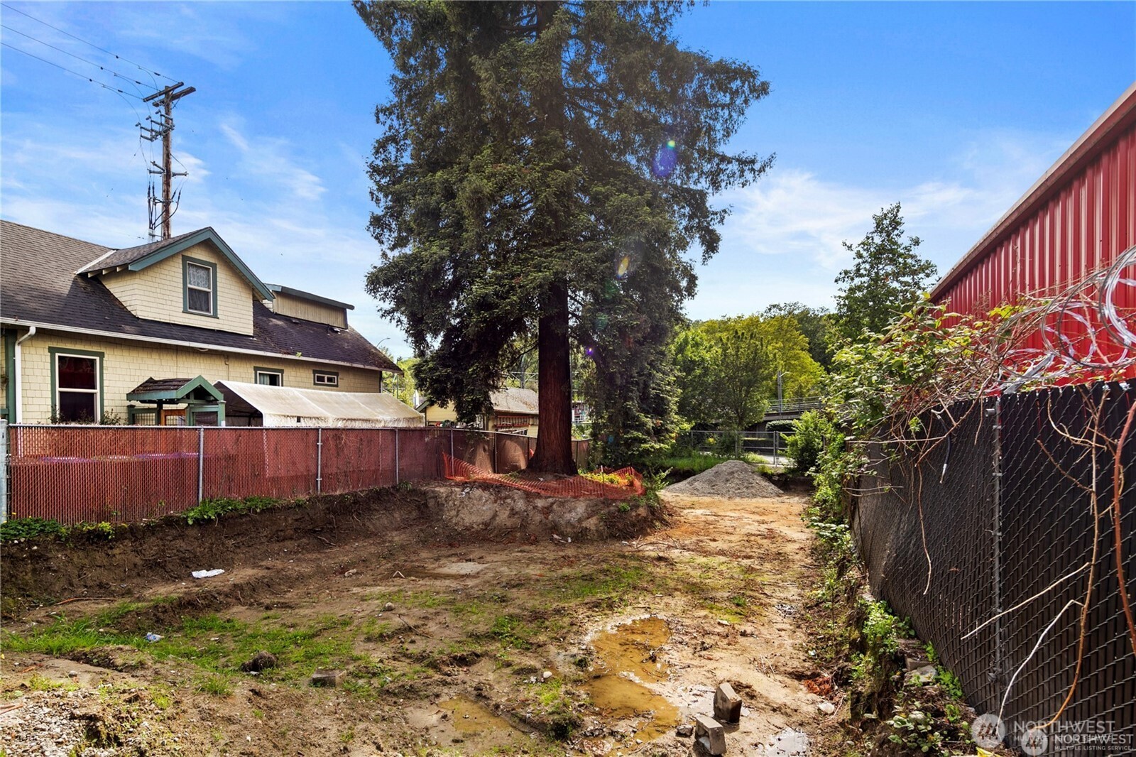 3219 Claremont Avenue S