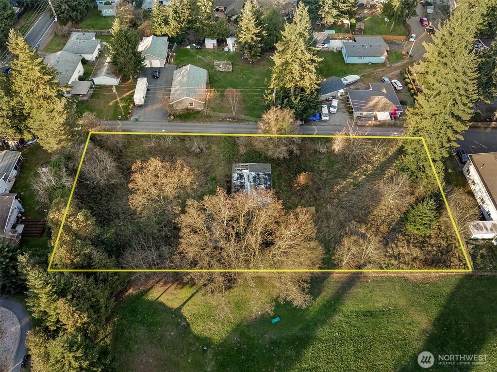 Photo of 18330 4th Avenue S, Burien, WA 98148 (MLS # 2475824)
