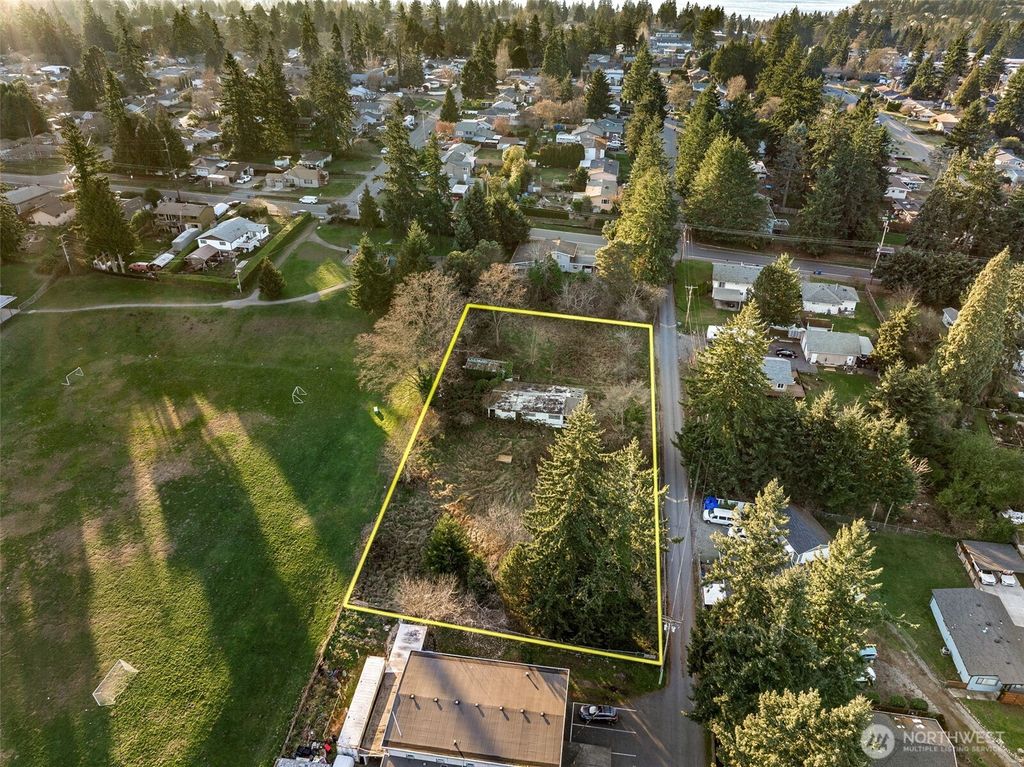 Photo of 18330 4th Avenue S, Burien, WA 98148 (MLS # 2475824)