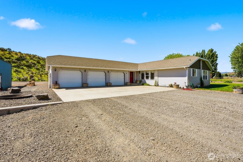 15180 Cottonwood Canyon Road