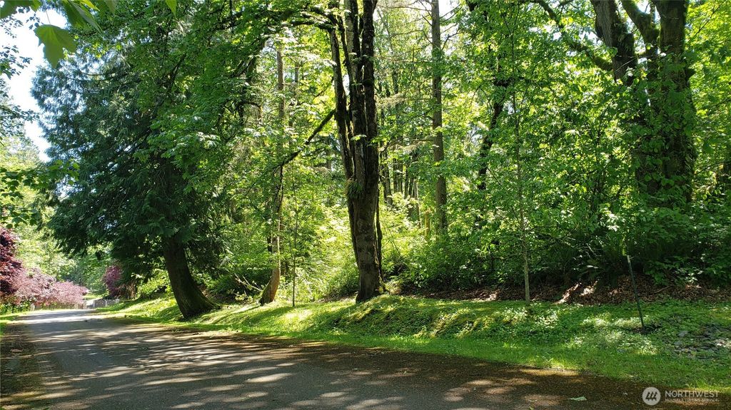 Photo of 2114 X 212th (Lot #2) Avenue SE, Maple Valley, WA 98038 (MLS # 2366408)