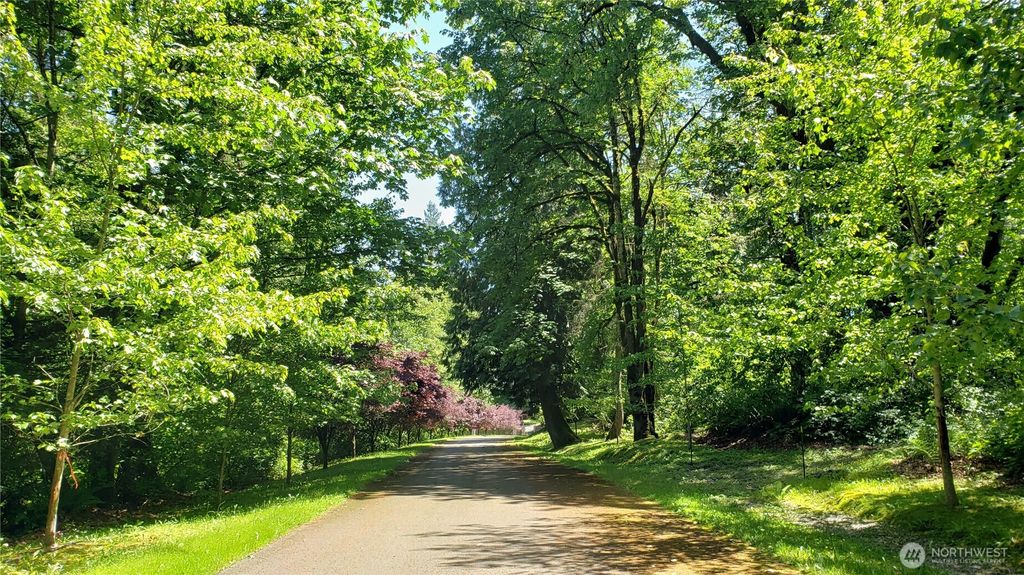 Photo of 2114 X 212th (Lot #2) Avenue SE, Maple Valley, WA 98038 (MLS # 2366408)