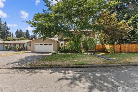 Photo of 14215 110th Avenue NE, Kirkland, WA 98034 (MLS # 2583461)