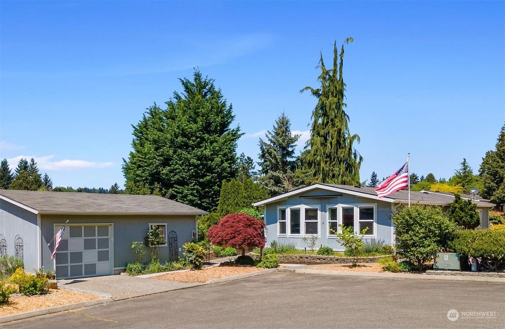 Photo of 24323 9th Avenue W, Bothell, WA 98021 (MLS # 2070058)