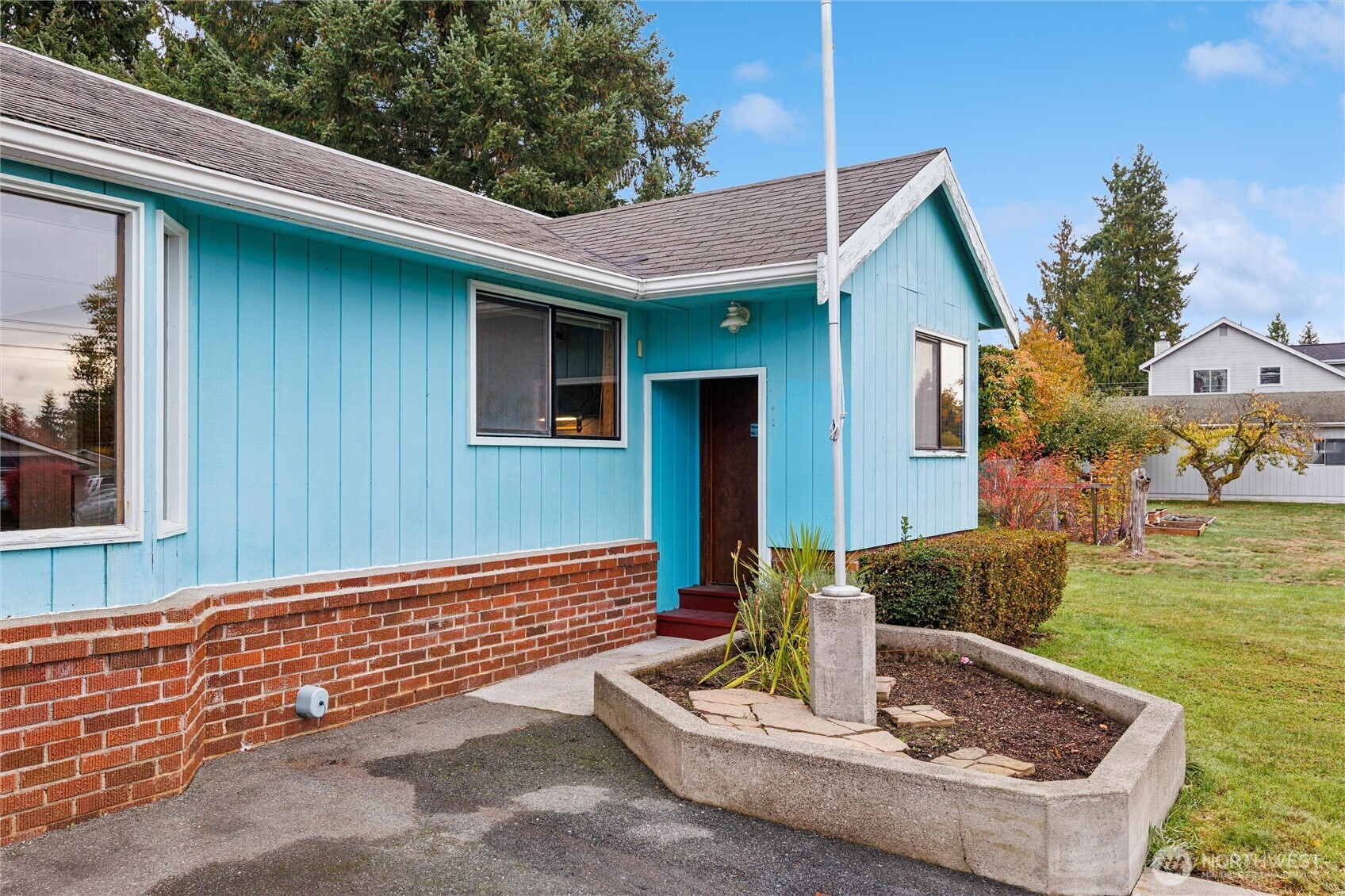 3113 232nd Street SW