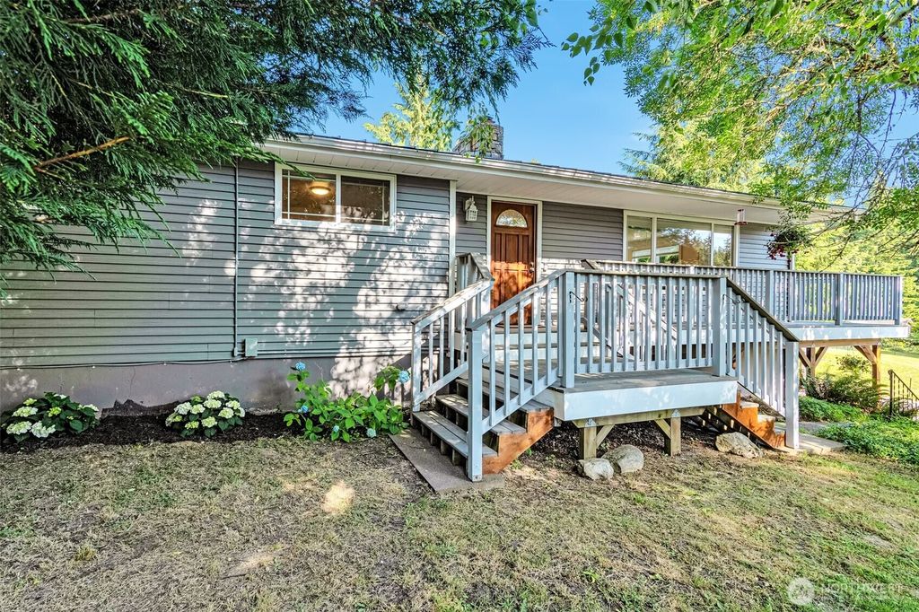 Photo of 4625 109th Avenue SE, Snohomish, WA 98290 (MLS # 2402712)