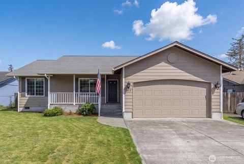 Photo of 3419 Ohio Street, Longview, WA 98632 (MLS # 2546893)