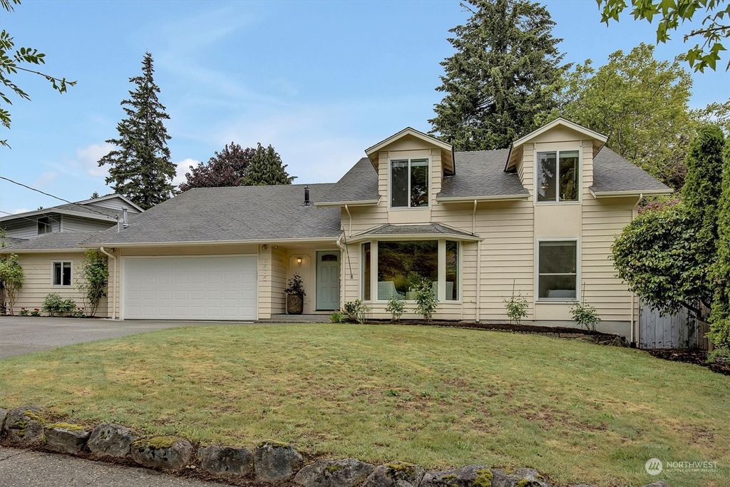 Photo of 6585 123rd Avenue SE, Bellevue, WA 98006 (MLS # 2239477)