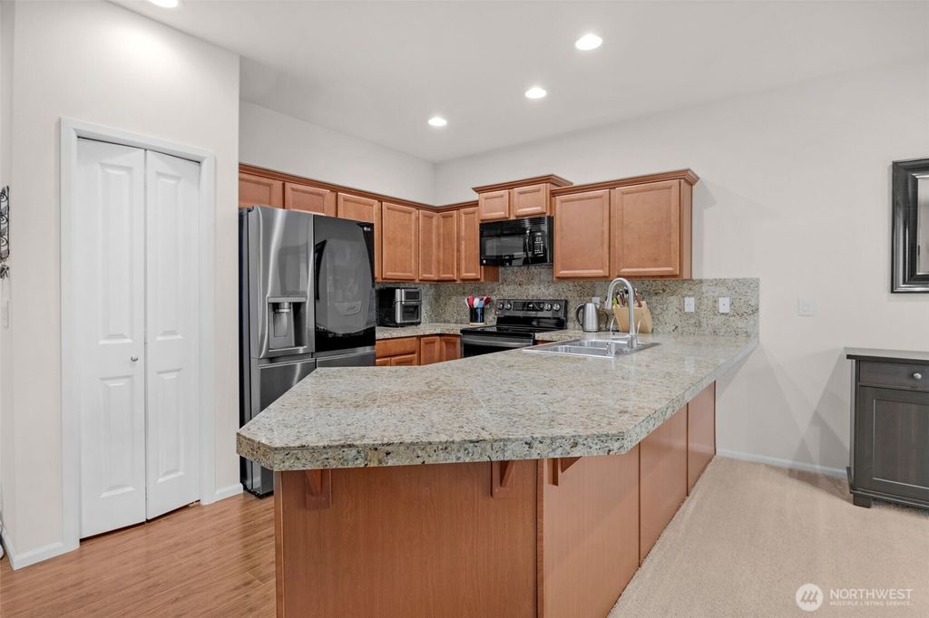 Photo of 8612 11th Place SE, Lake Stevens, WA 98258 (MLS # 2482368)