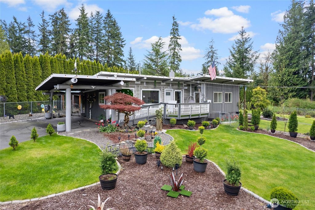 Photo of 9532 176th Street SE, Snohomish, WA 98296 (MLS # 2359771)