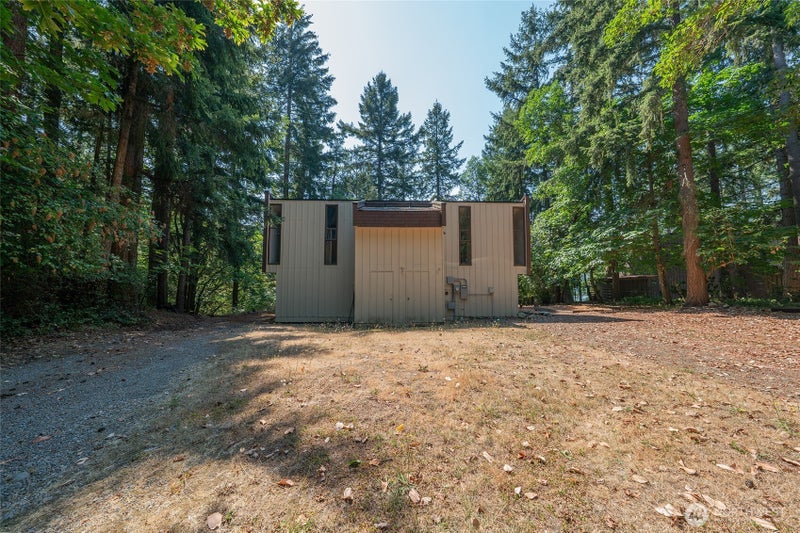 22339 Overlake Loop SE