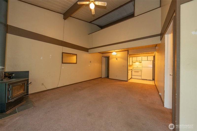 22339 Overlake Loop SE