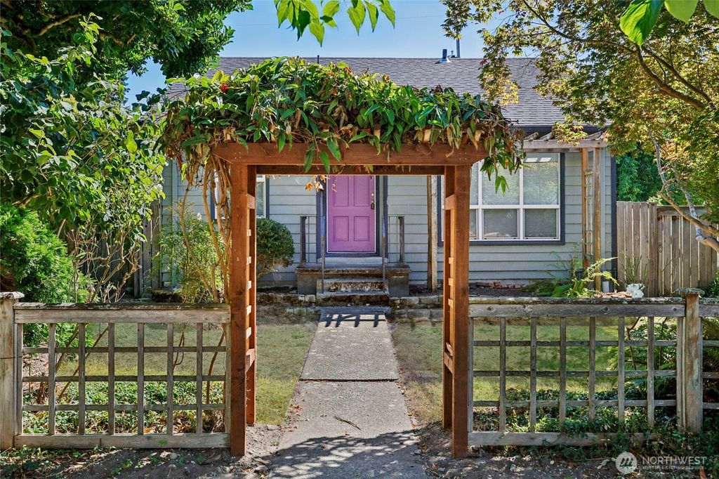 Photo of 6046 46th Avenue SW, Seattle, WA 98136 (MLS # 2420596)