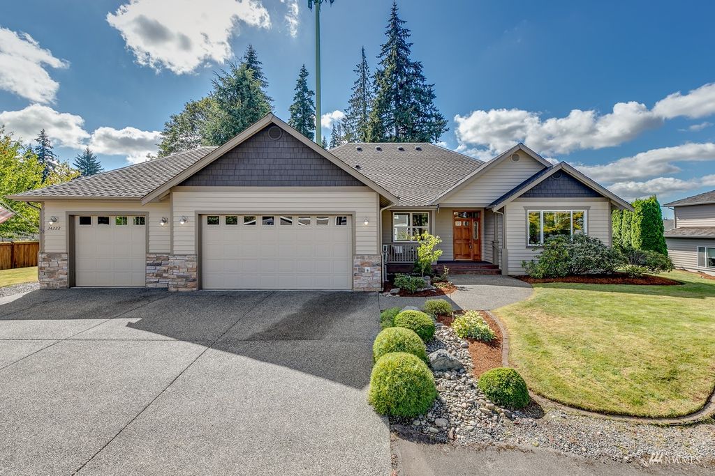 Photo of 24222 23rd Avenue SE, Bothell, WA 98021 (MLS # 1992868)