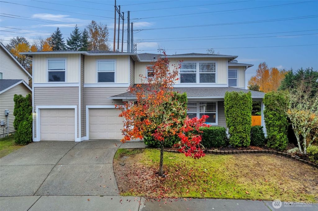 Photo of 313 Glennwood Court SE, Renton, WA 98056 (MLS # 2454535)