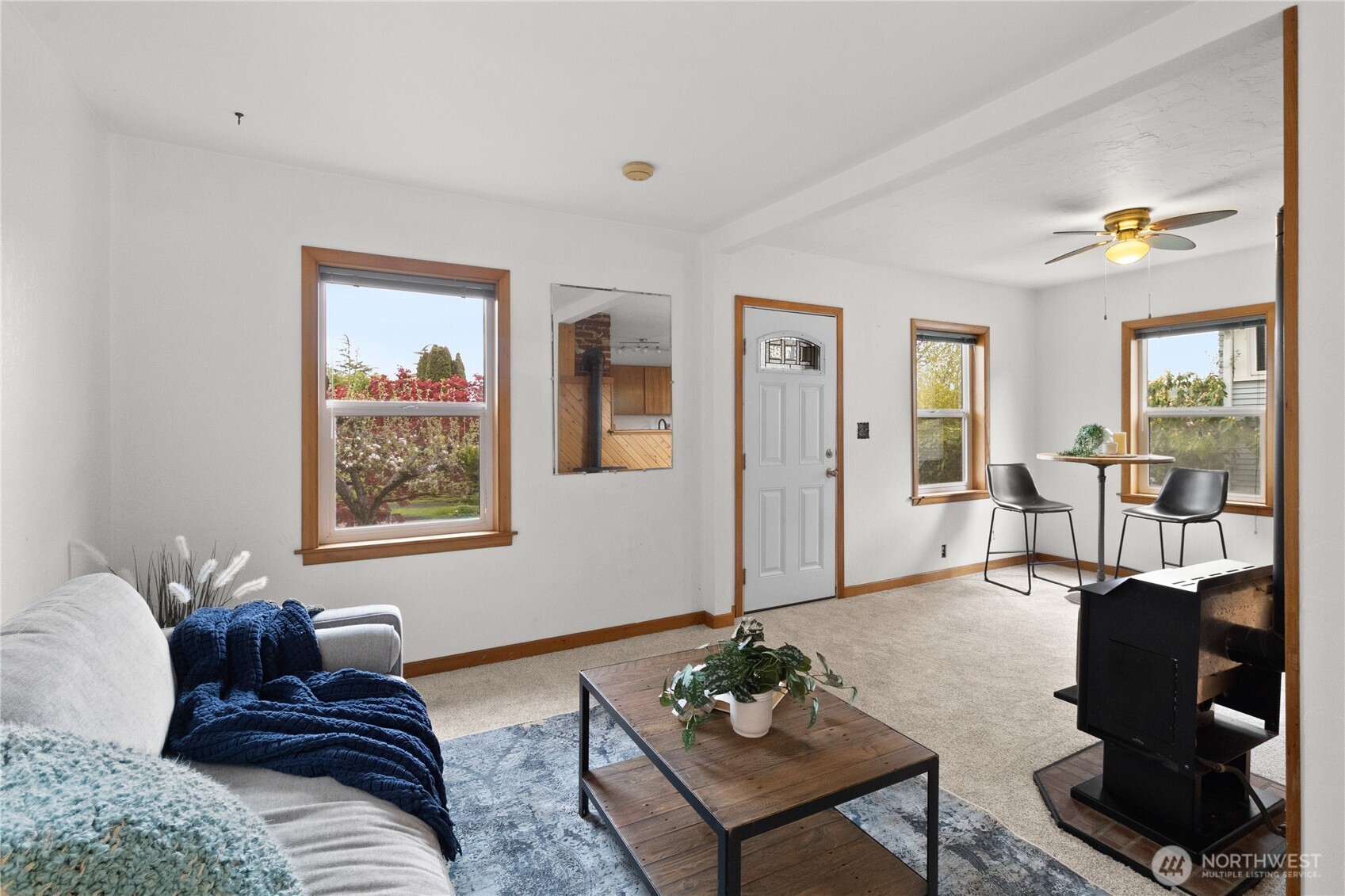 2431 Franklin Street