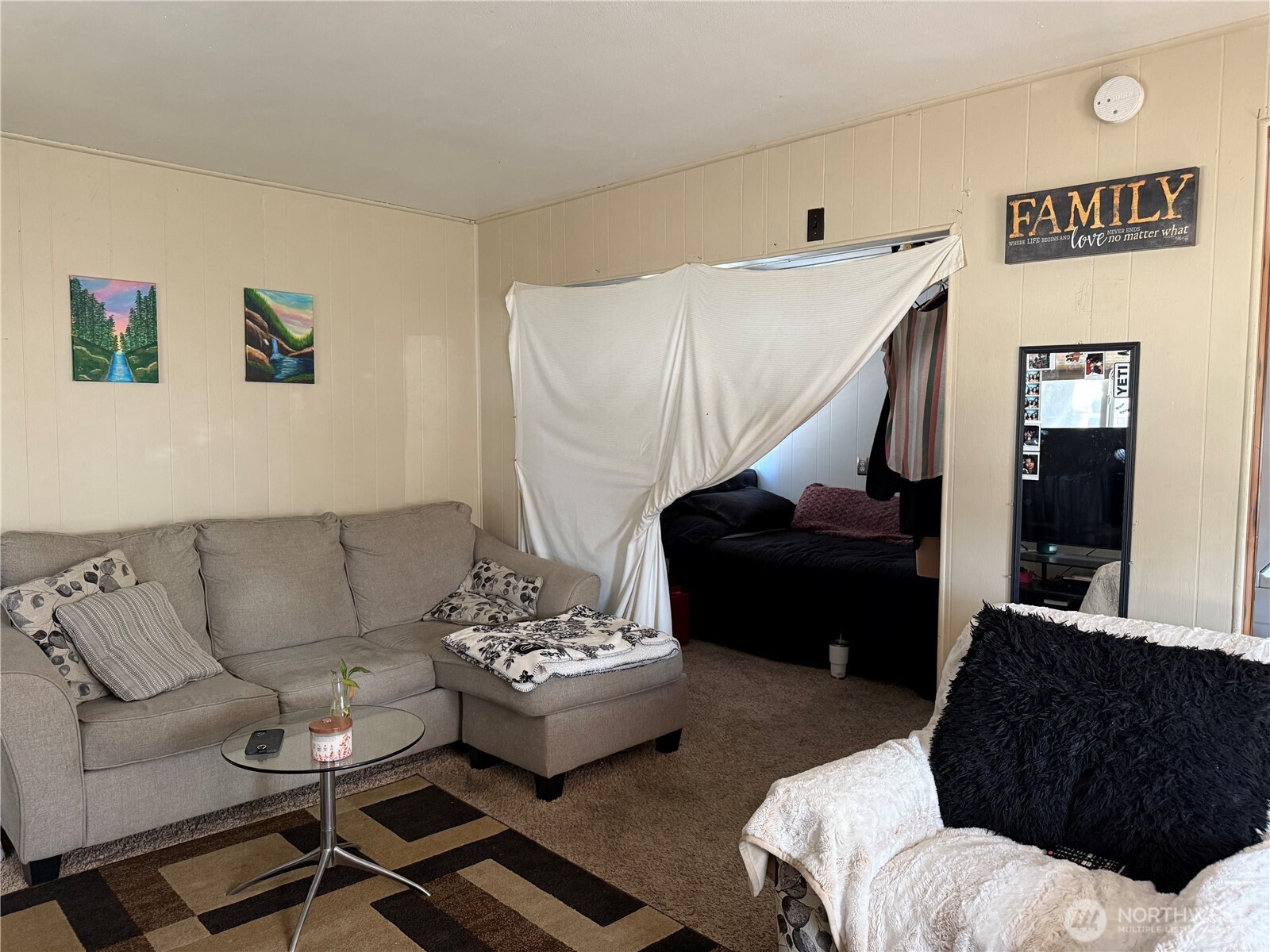 208 Yakima Avenue