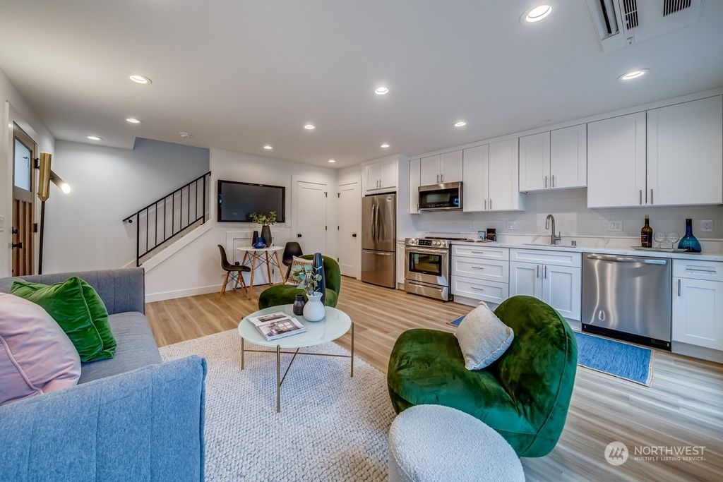 Photo of 7032 Cleopatra Place NW, Seattle, WA 98117 (MLS # 2192458)