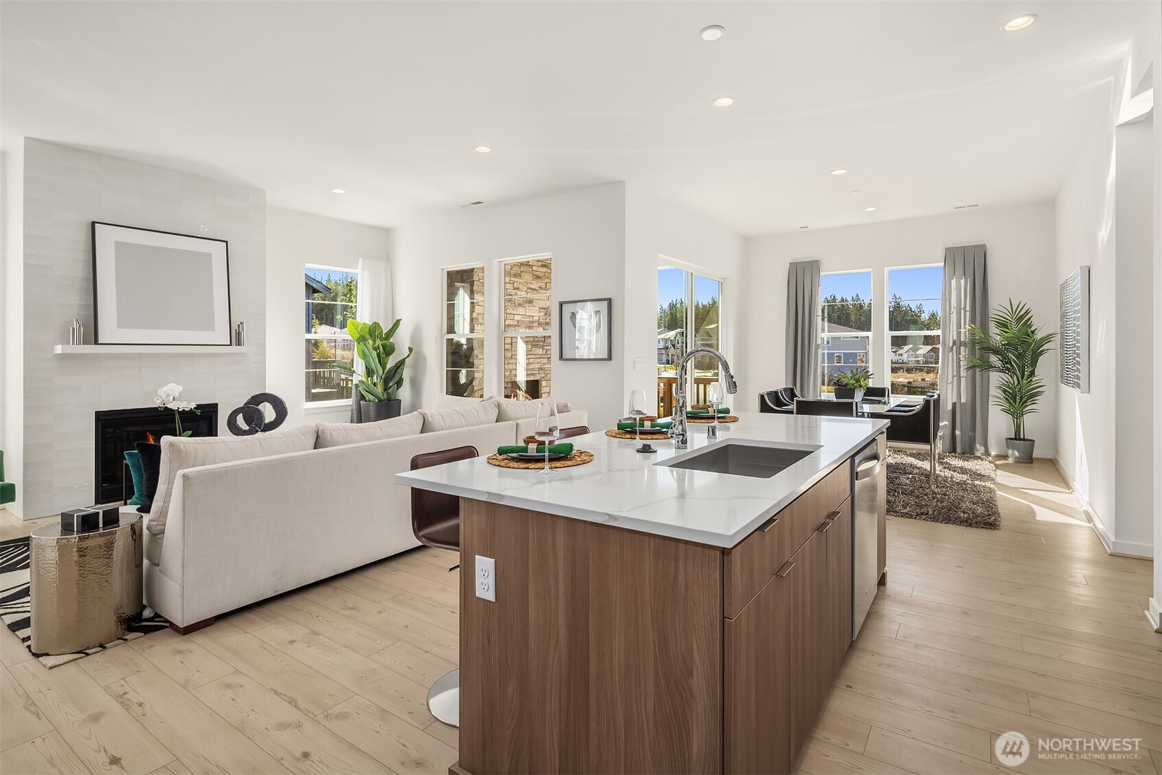 23888 SE Tamarack Street