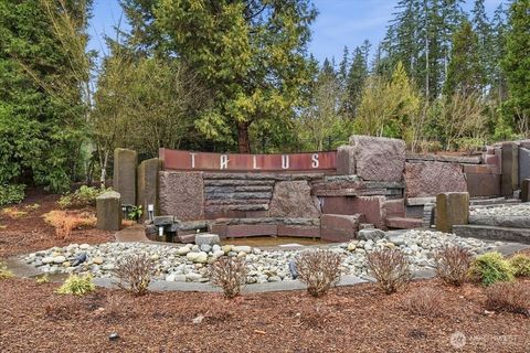 Photo of 63 Cougar Ridge Road NW #2102, Issaquah, WA 98027 (MLS # 2478383)