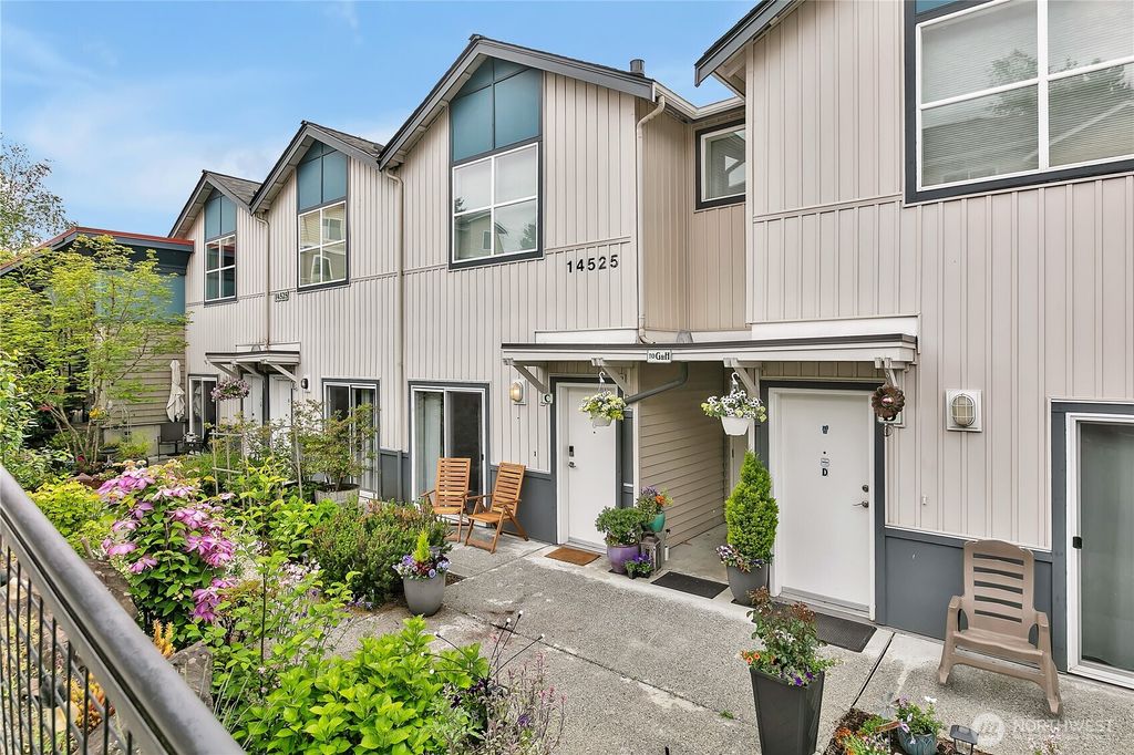 Photo of 14525 1st Lane NE #C, Duvall, WA 98019 (MLS # 2381098)