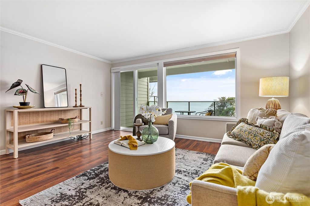 Photo of 600 S State Street #204, Bellingham, WA 98225 (MLS # 2493684)