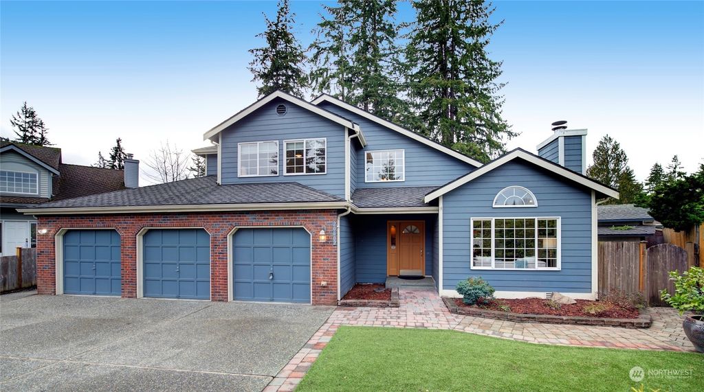 Photo of 20602 23rd Avenue W, Lynnwood, WA 98036 (MLS # 2025065)