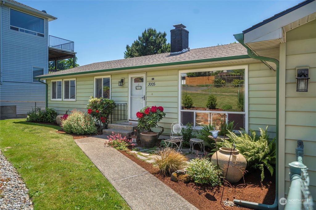 Photo of 3005 S Holden Street, Seattle, WA 98108 (MLS # 2067242)